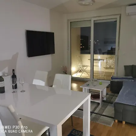 City Center Pearl #New#Free Reserved Parking In Garage Elevator Direct Access#Business And Pleasure#City View&Balcony&Sunny&Cafes&Markets&Tram#City Center#Working Room#2 Toliets#2 Bedrooms Zagabria Esterno foto