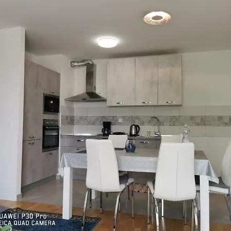 City Center Pearl #New#Free Reserved Parking In Garage Elevator Direct Access#Business And Pleasure#City View&Balcony&Sunny&Cafes&Markets&Tram#City Center#Working Room#2 Toliets#2 Bedrooms Zagabria Esterno foto