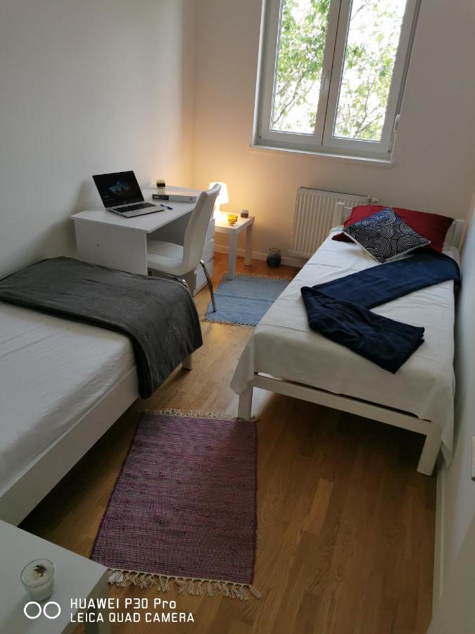 Center Pearl #new#free Reserved Parking In Garage Elevator Direct Access#business And Pleasure#city View&balcony&sunny&cafes&markets&tram#city Center#working Room#2 Toliets#2 Bedrooms Apartament