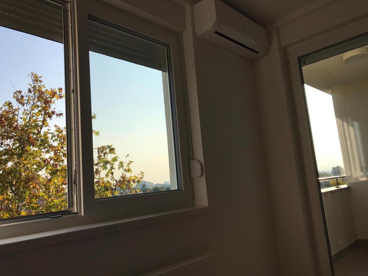 Center Pearl #new#free Reserved Parking In Garage Elevator Direct Access#business And Pleasure#city View&balcony&sunny&cafes&markets&tram#city Center#working Room#2 Toliets#2 Bedrooms Zagrzeb