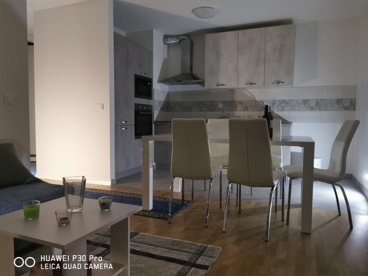 Apartment Center Pearl: Urban Oasis With Parking & Views Zagreb