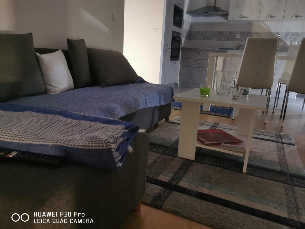 Center Pearl #new#free Reserved Parking In Garage Elevator Direct Access#business And Pleasure#city View&balcony&sunny&cafes&markets&tram#city Center#working Room#2 Toliets#2 Bedrooms