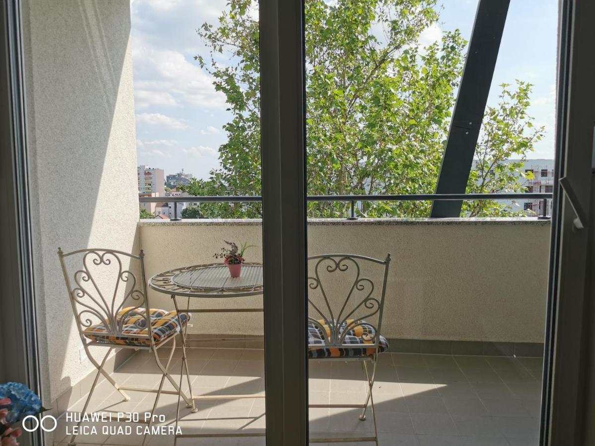 Center Pearl: Urban Oasis With Parking & Views Zagreb