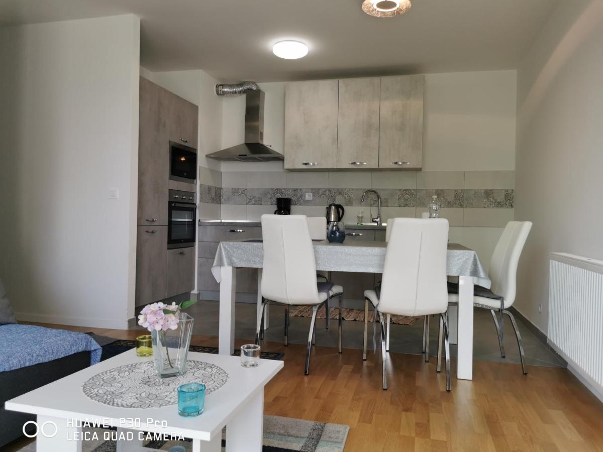 Center Pearl: Urban Oasis With Parking & Views Apartment Zagreb