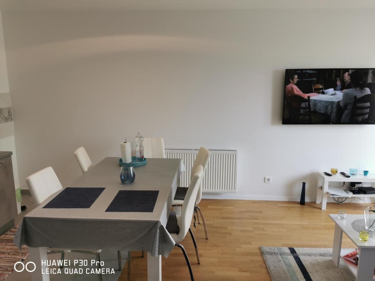 Apartament Center Pearl #new#free Reserved Parking In Garage Elevator Direct Access#business And Pleasure#city View&balcony&sunny&cafes&markets&tram#city Center#working Room#2 Toliets#2 Bedrooms Zagrzeb